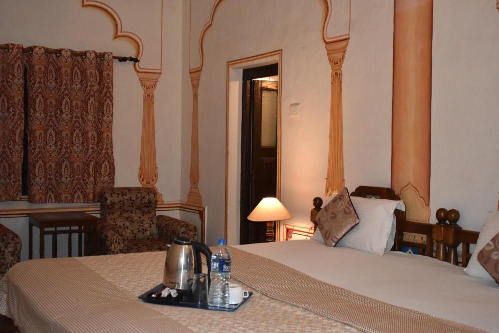 Room image 5
